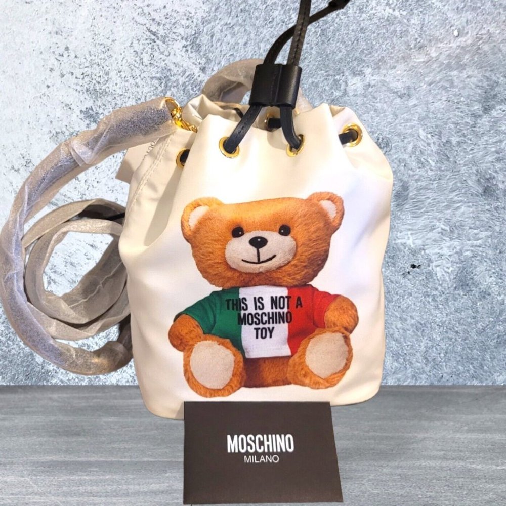 New With Tag Moschino Italy Bear Wristlet Drawstring Bucket Bag